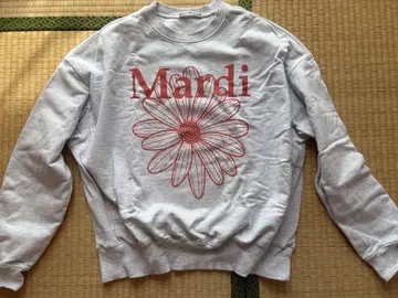 Mardi 꽃무늬 프린트 맨투맨