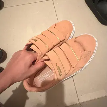 PUMA 핑크 슬립온 스니커즈