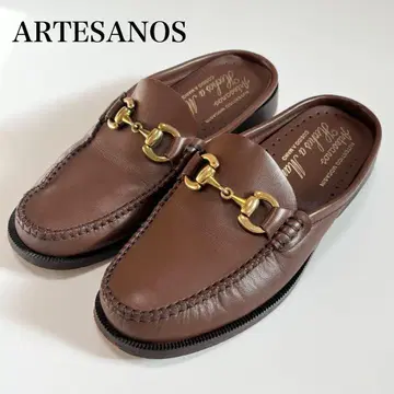 새상품급 ARTESANOS 알테사노스 가죽 비트 로퍼 골드 금장 장식