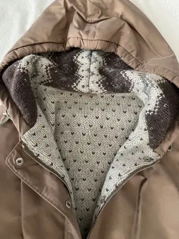 브루넬로쿠치넬리 후드 부착 베이지 롱 코트