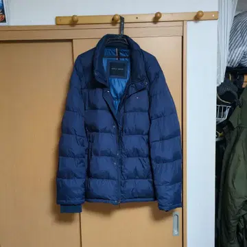 TOMMY HILFIGER 네이비 다운 자켓
