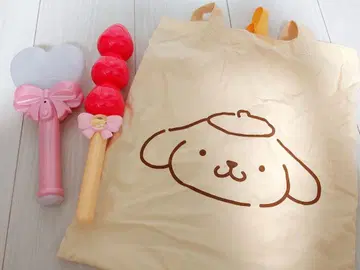 산리오 미라클 기프트 퍼레이드 헬로키티 하트형 라이트 딸기 사탕 스틱