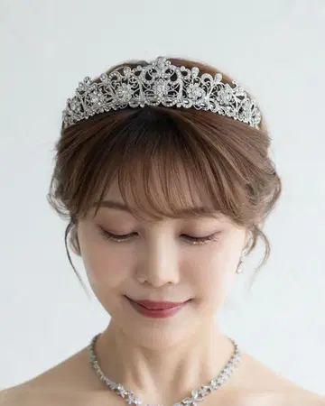 Refinado 브라이덜 티아라 [ AH2303-04 ]