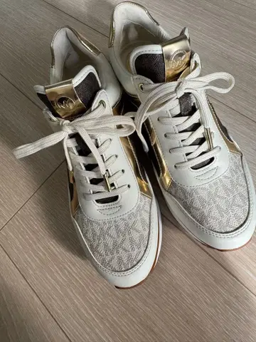 마이클코어스 신발 24cm 스니커즈 신발