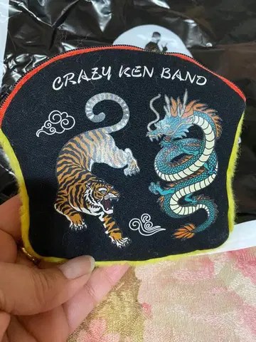 CRAZY KEN BAND 파우치 호랑이와 용