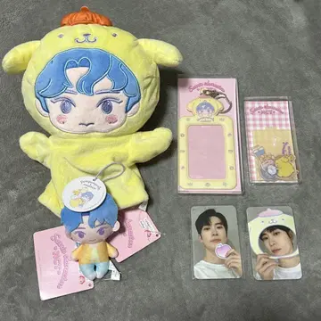 NCT 산리오 재현 퍼펫 마스코트 아크릴 스탠드 트레이딩 카드 홀더