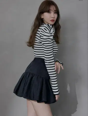 herlipto Bubble Mini Skirt Msize black