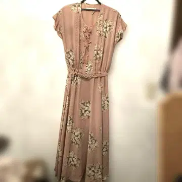 KETTY 하자품 꽃무늬 핑크 반팔 롱 원피스