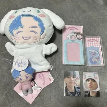 NCT 산리오 제노 퍼펫 마스코트 아크릴 스탠드 트레이딩 카드 홀더