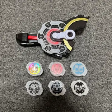 가면라이더 기츠 DX 레이즈 버클 & 라이더 코어 ID 세트 2