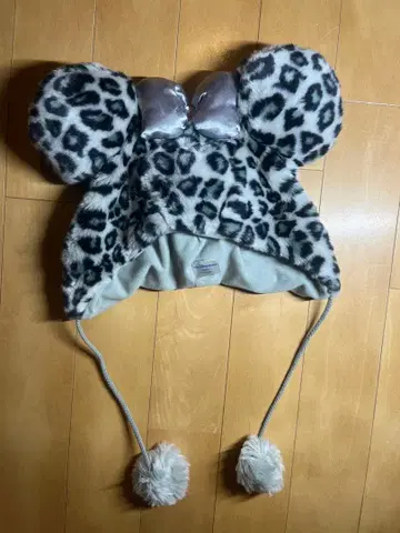 레오파드 무늬 미니 팬캡