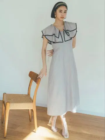 SNIDEL 프릴 칼라 슬리브리스 원피스 BEG 베이지 0