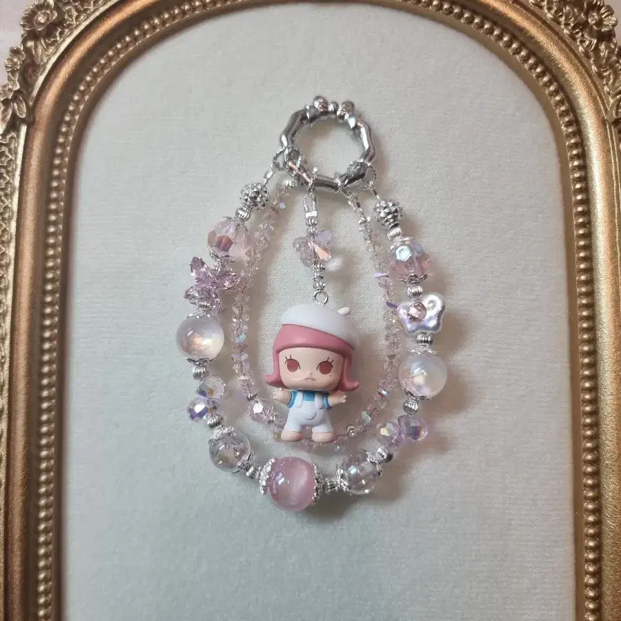 Genuine Figure Molly Skull Keyring Bead Keyring