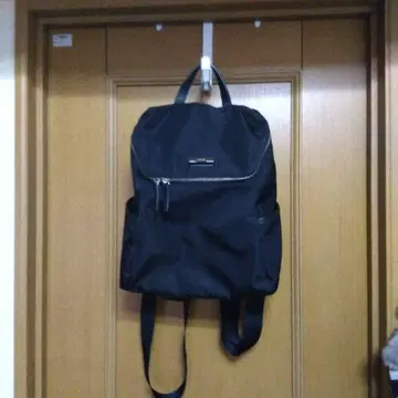 아네스베 블랙 백팩