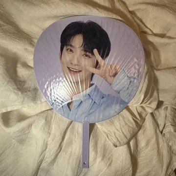 SEVENTEEN 조슈아 부채 SVT