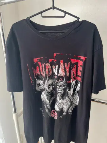 MUDVAYNE 그래픽 T셔츠 L사이즈