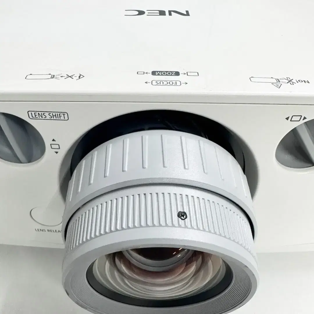 NEC NP-PA500X 5000 Lumens XGA Used Projector