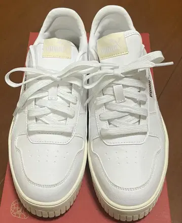 푸마 여성용 스니커즈 화이트