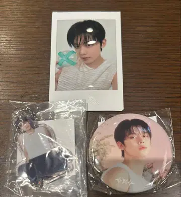 TXT 팝업 영준 아크릴 키링 인스턴트 사진 캔뱃지