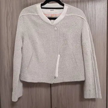 QUA 화이트 블루종 자켓