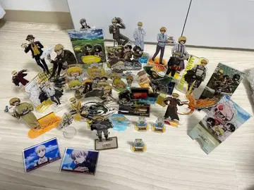 진격의 거인 아르민 아크릴 스탠드 묶음 판매