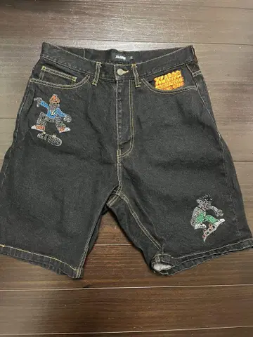 XLARGE 블랙 숏팬츠