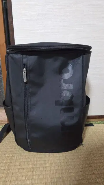 UMBRO 블랙 백팩 30L