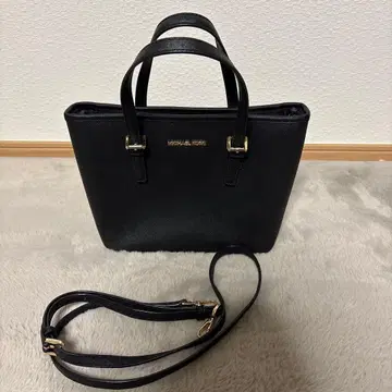 MICHAEL KORS 블랙 숄더백