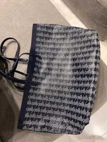 LACOSTE 네이비 토트백 파우치 포함