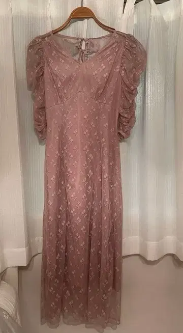 DAICY 레이스 드레스