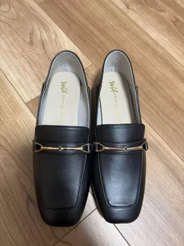 비트 모티브 바부쉬 로퍼 22.5cm