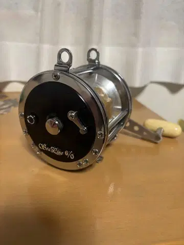 다이와 씨라인 6/0 오버홀 완료 씨라인 6/0 쿠에 모로코