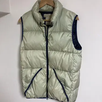 거의 미사용 REMI RELIEF 다운 베스트 희귀한 라이트 블루 색상