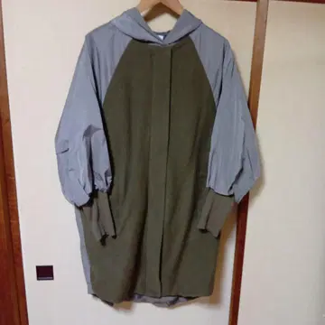 cy_an 후드 부착 롱 코트 그레이/올리브