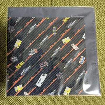 BTTF 손수건 '아이콘' 랜덤 52cm x 52cm