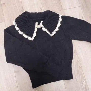 카라 부착 니트 수입