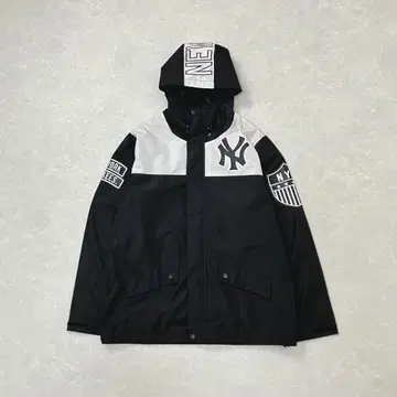Majestic 뉴욕 양키스 나일론 자켓 블랙 화이트