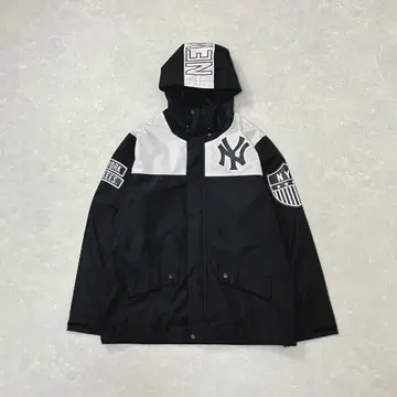 Majestic 뉴욕 양키스 나일론 자켓 블랙 화이트