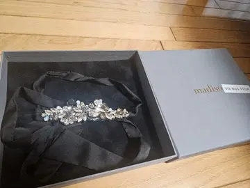 madiso viabusstop 크리스탈 초커