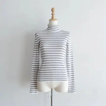 [ 새상품 ] 시루무린 보더 터틀 니트