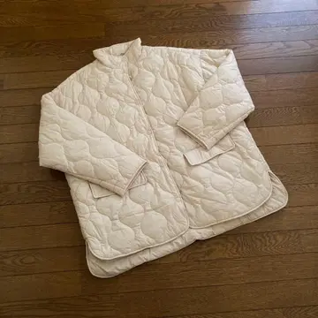 GAP 우먼 아이보리 GAP 오니온 퀼팅 자켓 L 사이즈