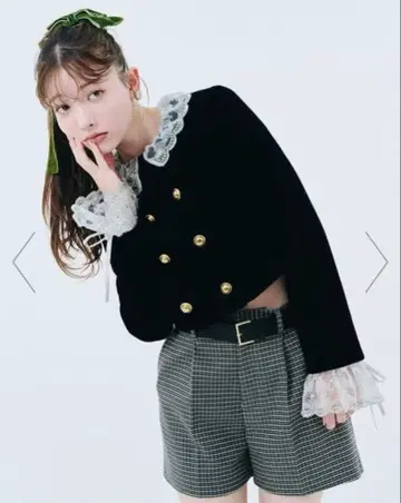 LILY BROWN 벨트 하이웨스트 숏팬츠 릴리 브라운