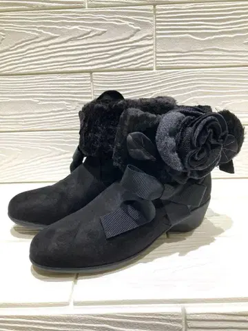 미사용  부티 블랙