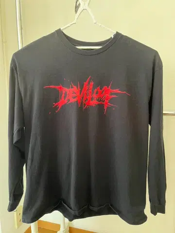 DEVILOOF 긴팔 티셔츠