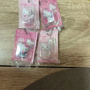 HELLO KITTY 패키지 미니어처 컬렉션