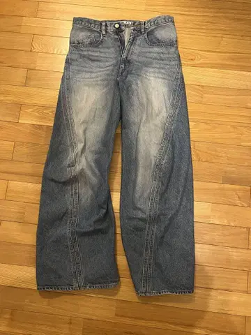 NVRFRGT 3D twisted denim 라이트 블루