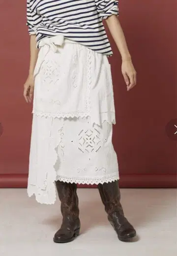 프리다 레이어 자수 랩스커트