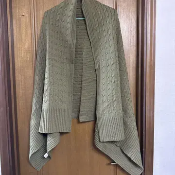 랄프 로렌 올리브 그린 케이블 짜임 스톨