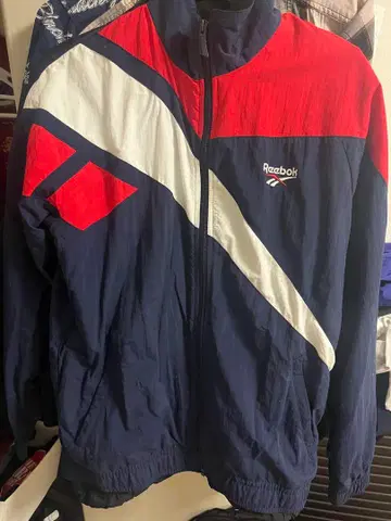 리복 클래식 나일론 자켓