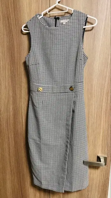 H&M 여성용 폴리에스테르 슬리브리스 드레스 EUR36